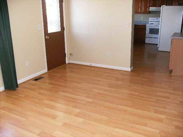 1826 S Monroe St - Photo 6 of 10