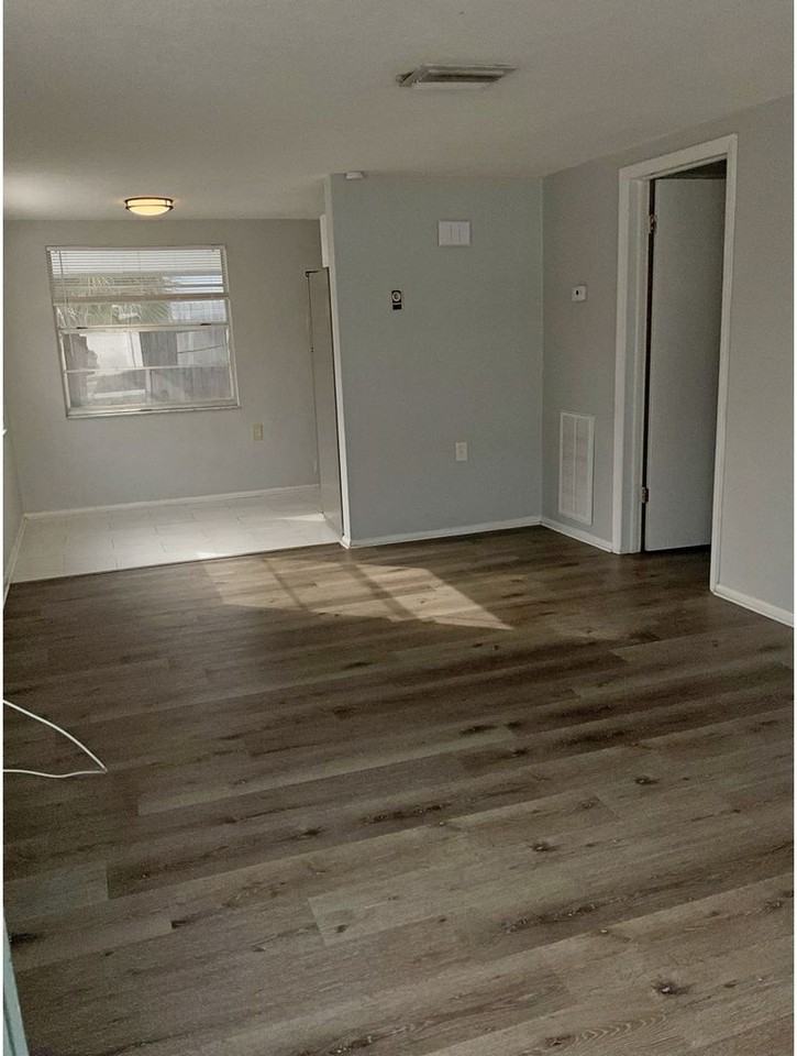 5633 Golden Nugget Dr - Photo 7 of 17