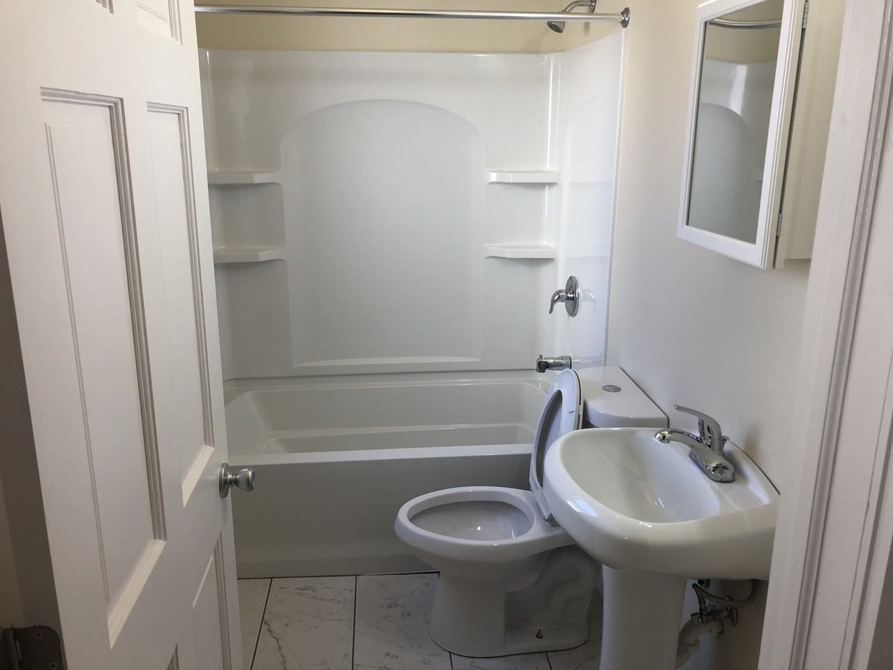 2864 N Booth St - Photo 2 of 11