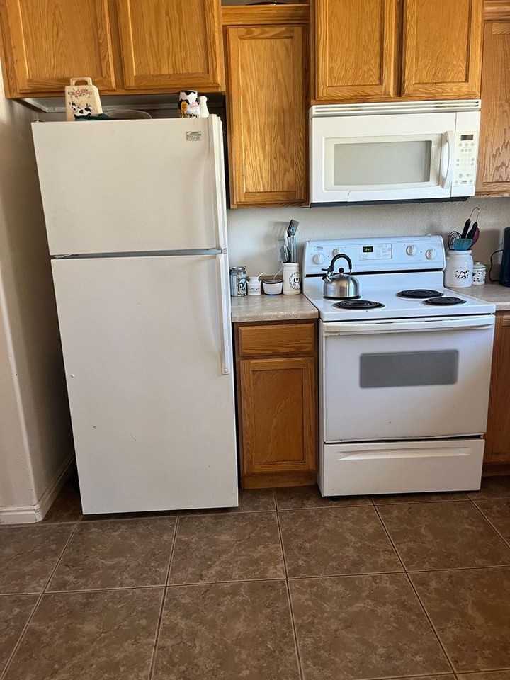 4220 W 25 N - Photo 3 of 6