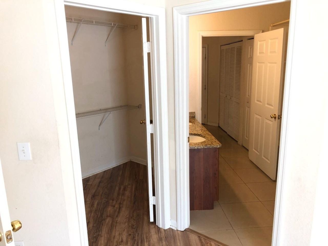 3589 Conroy Rd - Photo 7 of 17