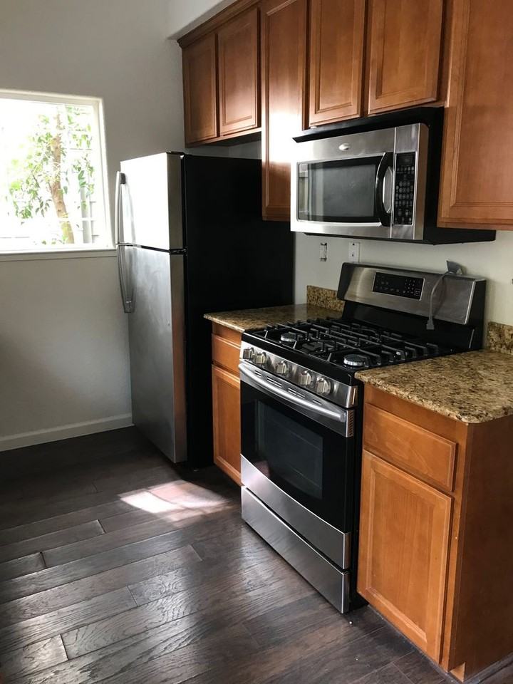 335 Messina Ter - Photo 7 of 30