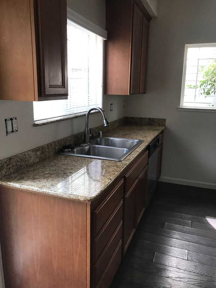 335 Messina Ter - Photo 5 of 24