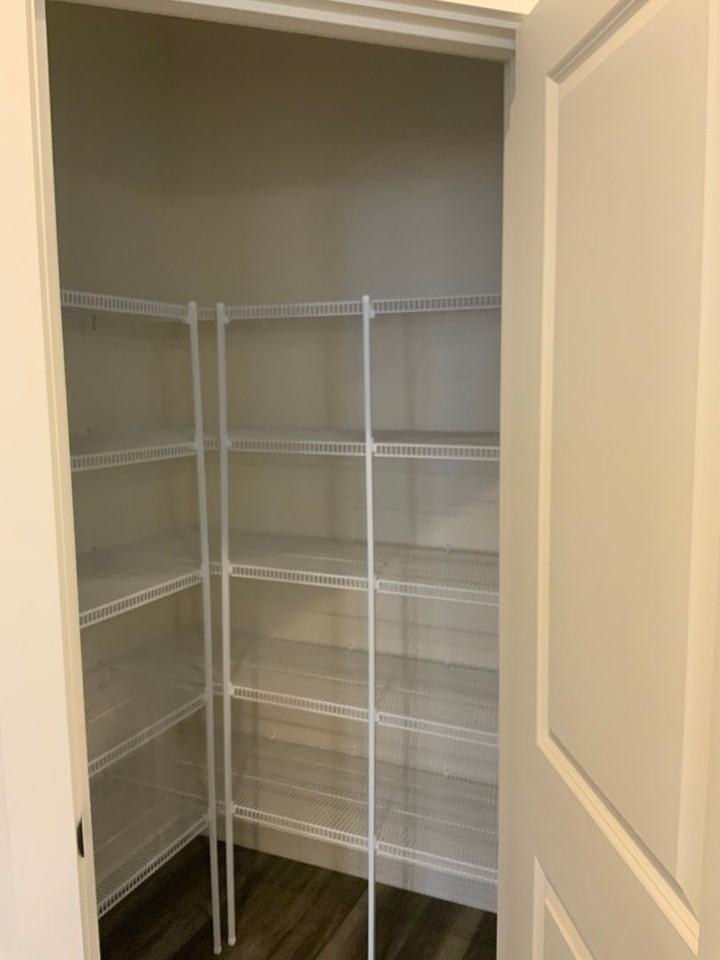 7122 S 13th St - Photo 5 of 23