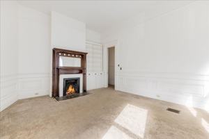 featured image of 1527 North Portland Street