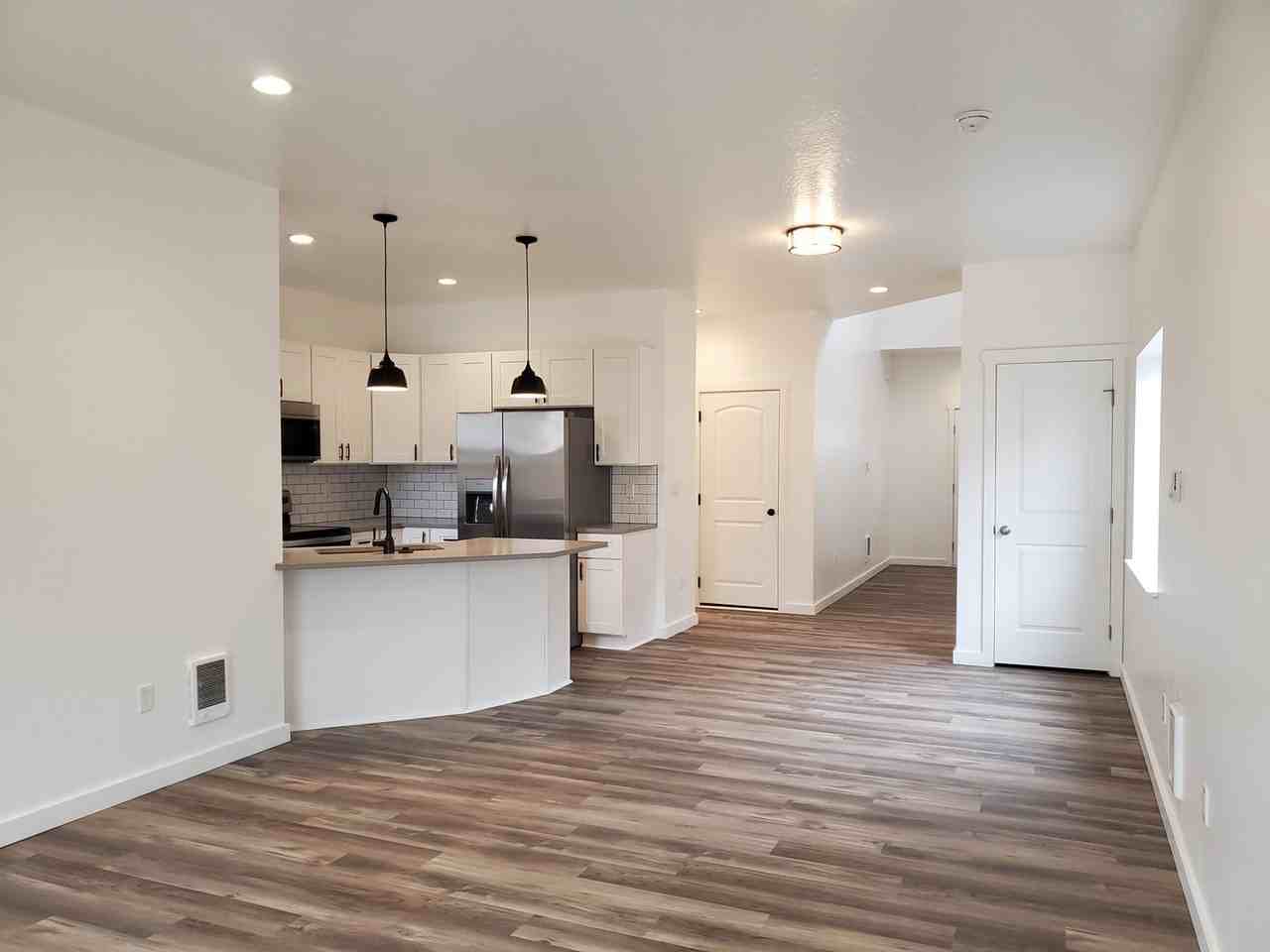 1601 East 3rd Avenue - Photo 6 of 20