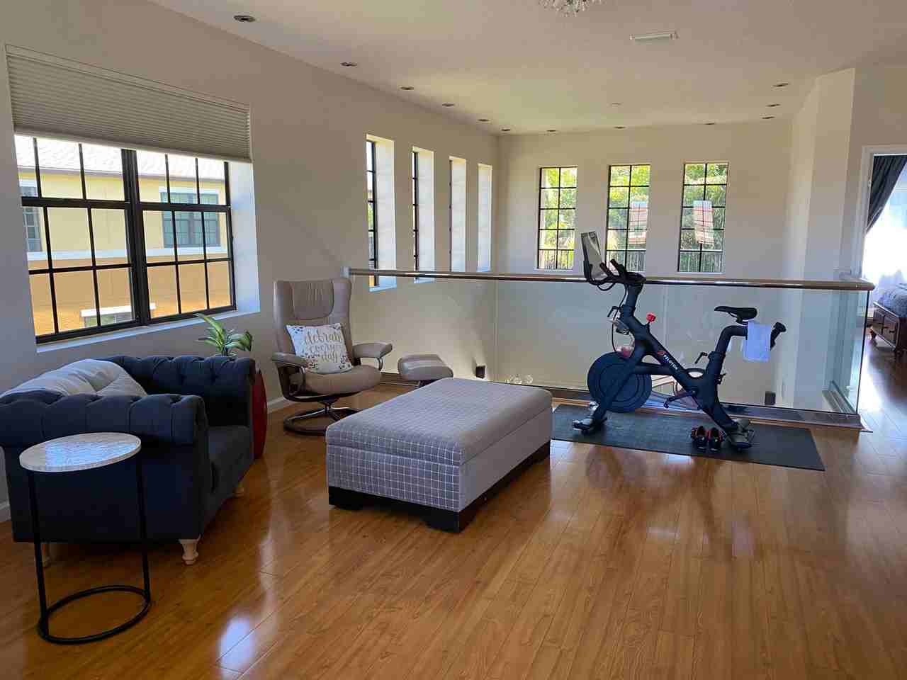 1335 Lara Cir - Photo 3 of 50