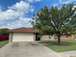 featured image of 4405 Derik Dr