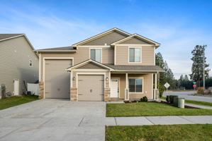 featured image of 1679 Pyrenees Loop