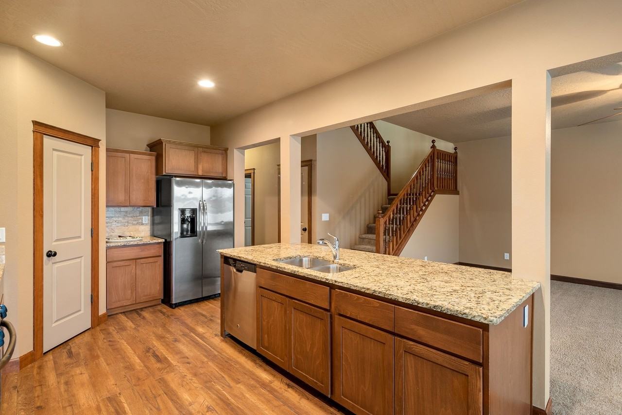 1679 Pyrenees Loop - Photo 5 of 24