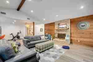 featured image of 2710 Deeringhill Dr