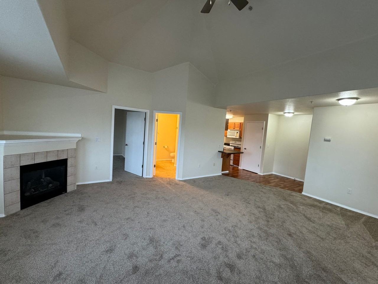 15320 Nw Central Dr #326 - Photo 6 of 14
