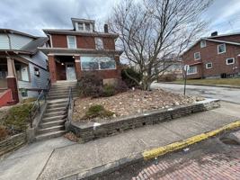 featured image of 1415 Freemont St