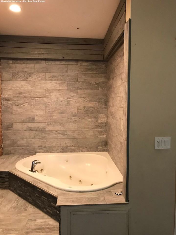 15 Royal St #1 - Photo 6 of 7