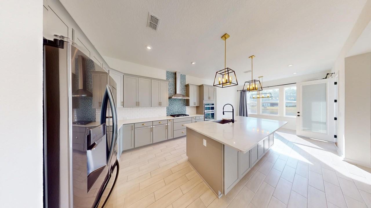 1006 Oakland Hills Ave - Photo 2 of 50