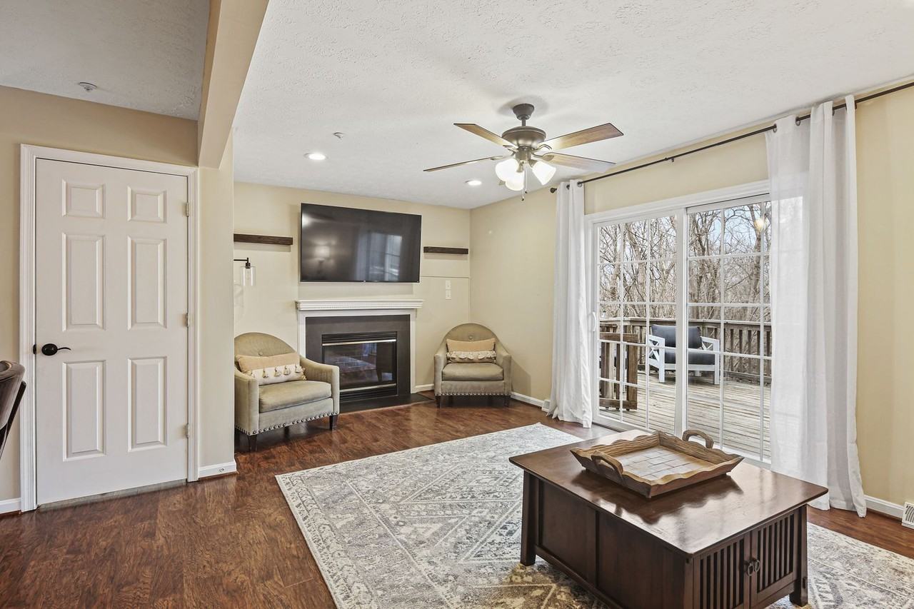 5707 Joseph Ct - Photo 7 of 33