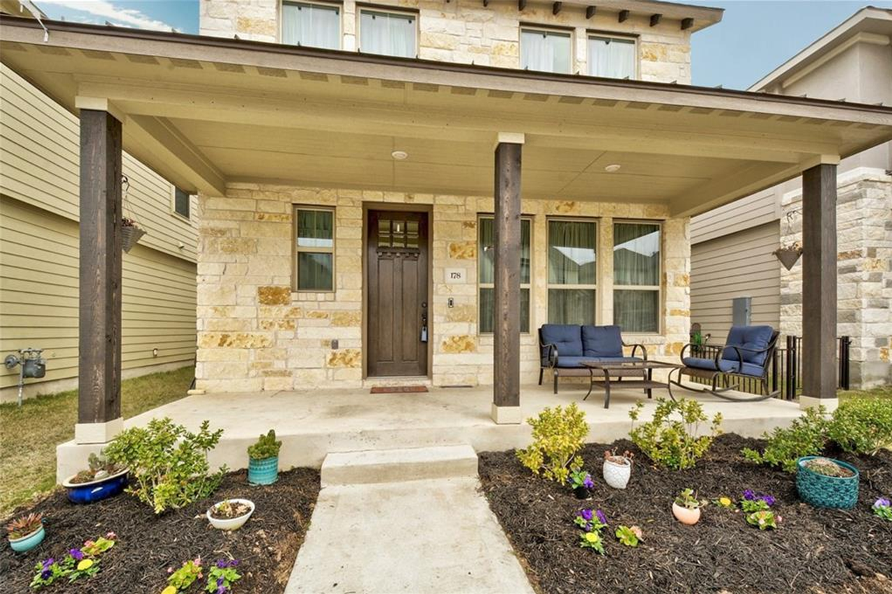 178 Buckthorn Dr - Photo 2 of 14