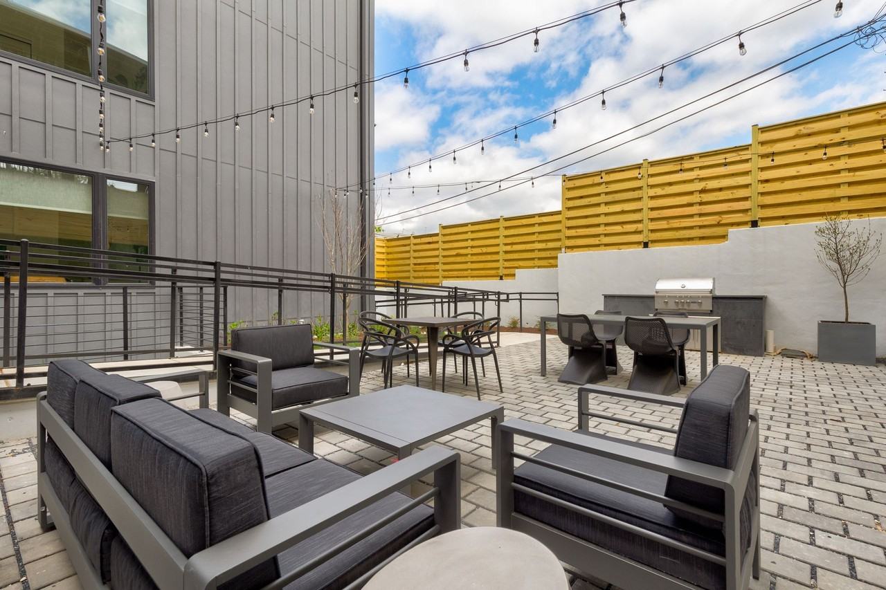 Viva at Capitol Hill - Photo 6 of 50