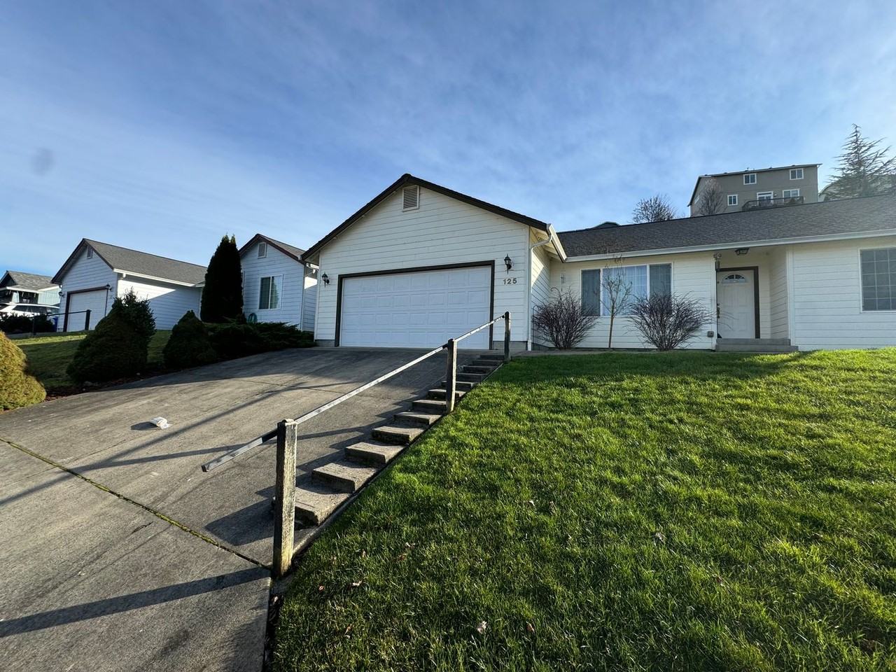 125 Umpqua View Dr - Photo 2 of 18