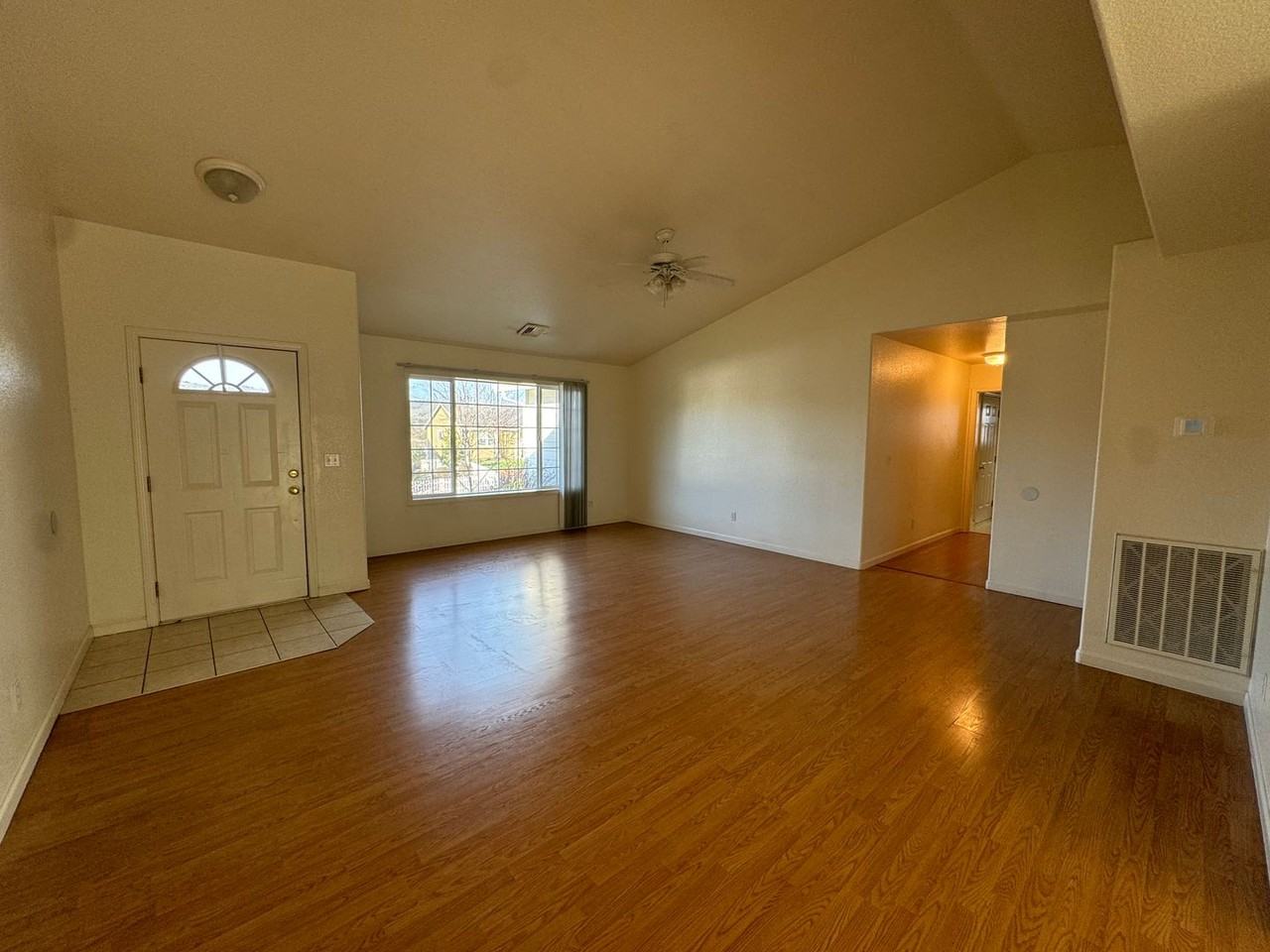 125 Umpqua View Dr - Photo 6 of 18
