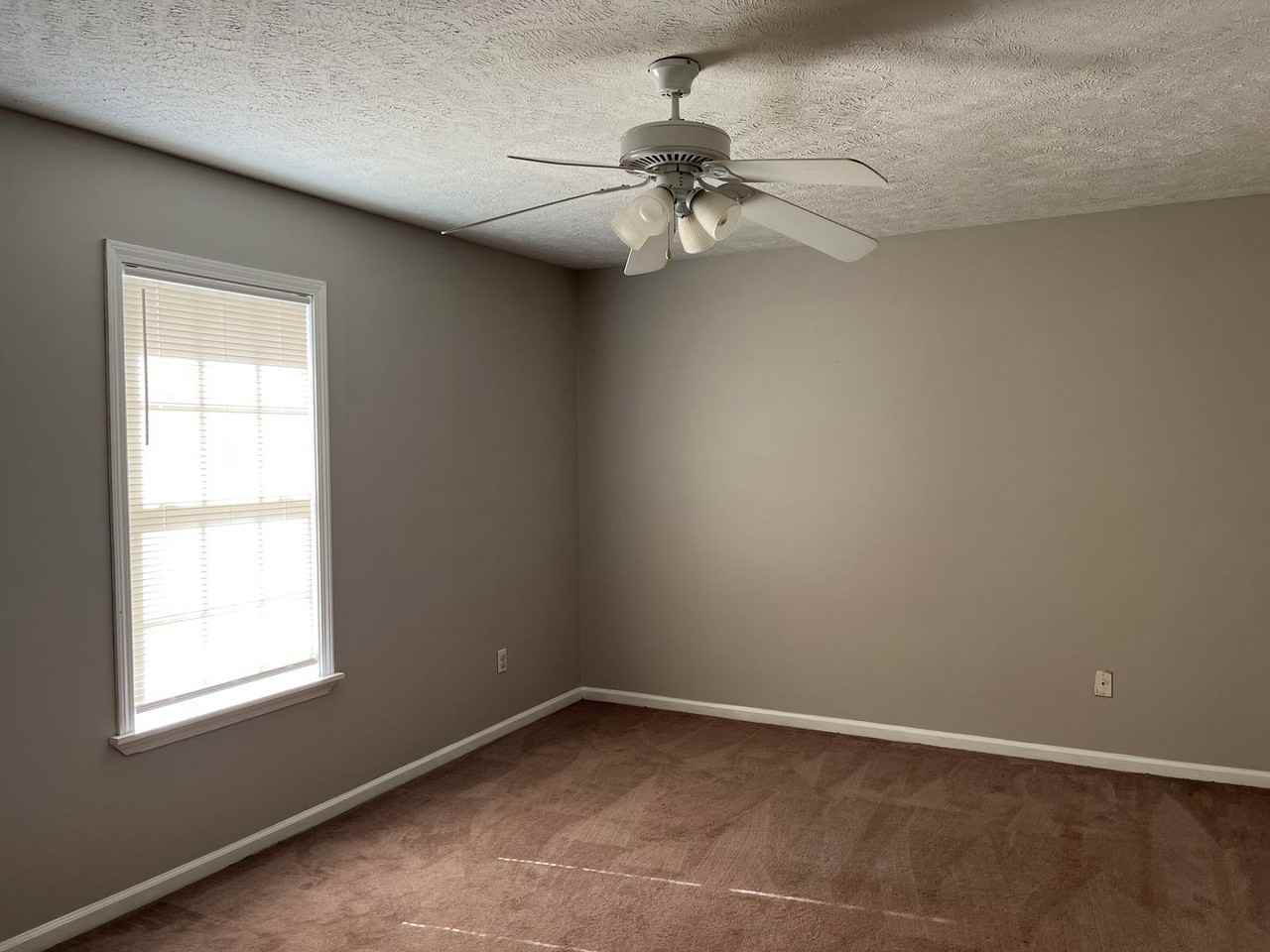 116 116 Traceview Ct. #1 - Photo 2 of 14