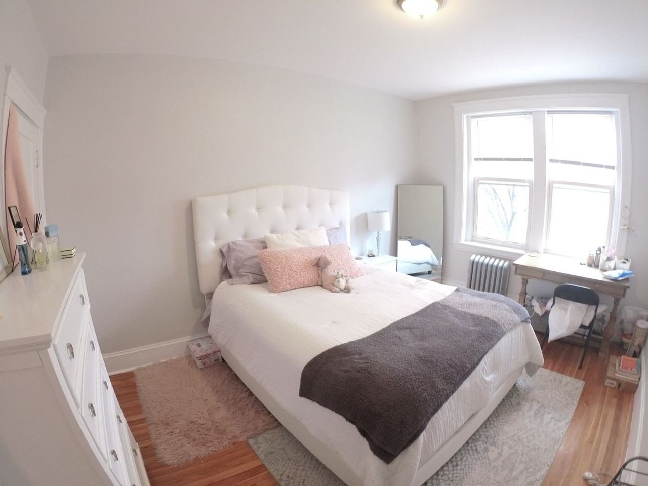 221 Freeman St - Photo 4 of 16