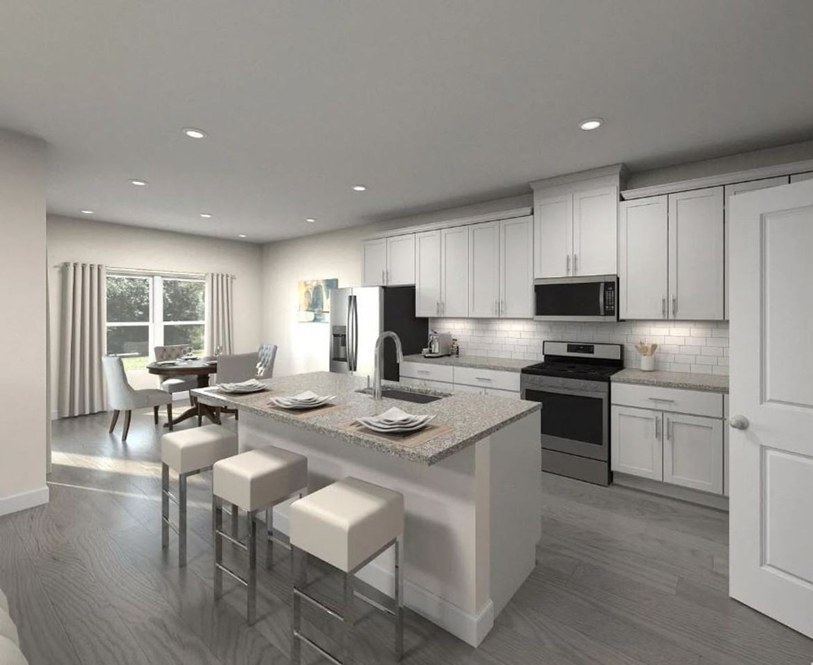 165 Canoga Ave - Photo 2 of 8