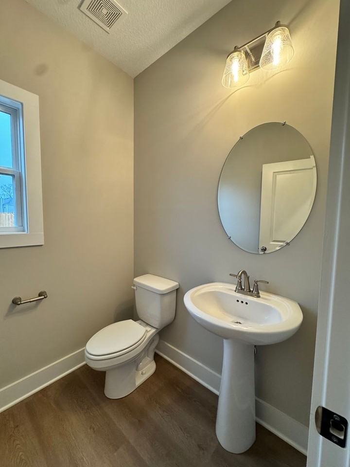 2824 Farmhouse Dr - Photo 5 of 13