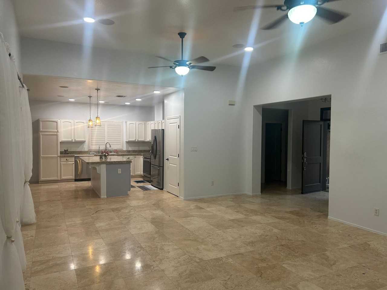 1655 S 34th Ave - Photo 3 of 17