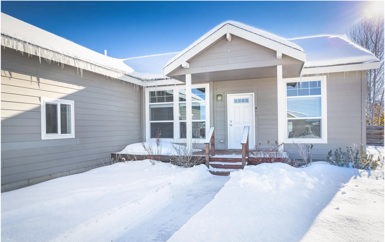 911 Rachel Rd - Photo 5 of 25