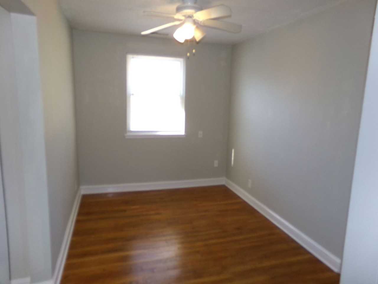 2527 Miller Park Cir Apt C - Photo 6 of 19