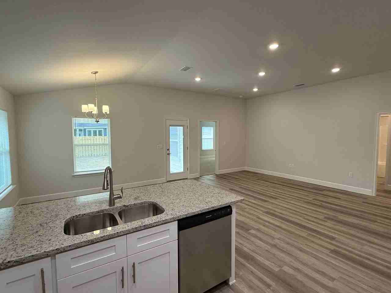 12669 Nw 162nd Dr - Photo 4 of 21