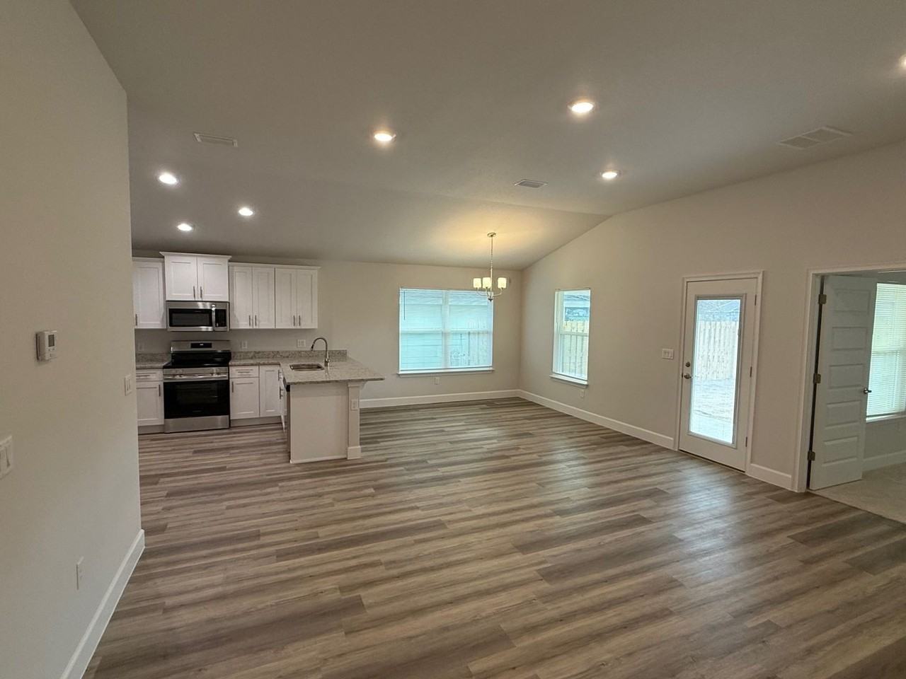 12669 Nw 162nd Dr - Photo 7 of 21