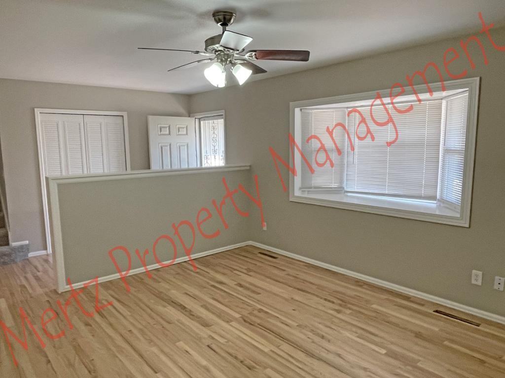 1306 Tesla Dr - Photo 3 of 27