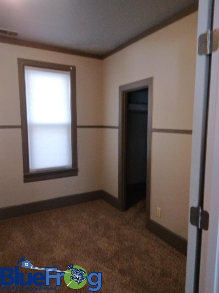 1511 New Jersey Ave - Photo 3 of 15