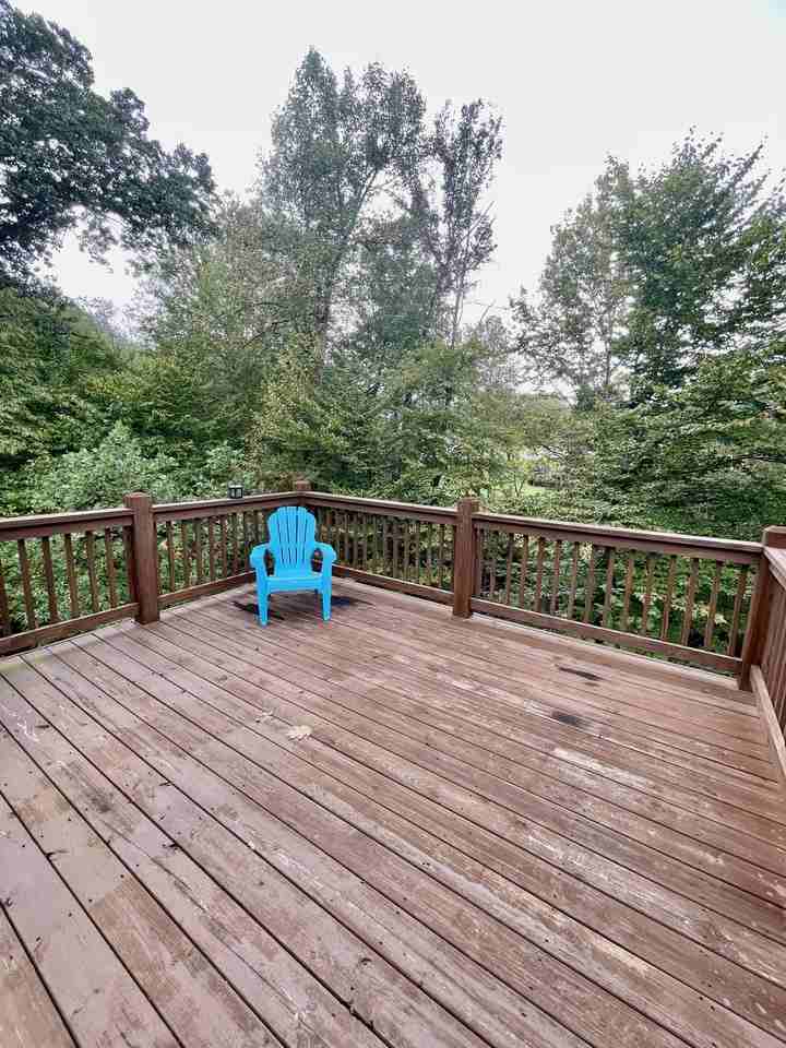 124 Palmer Dr - Photo 3 of 33