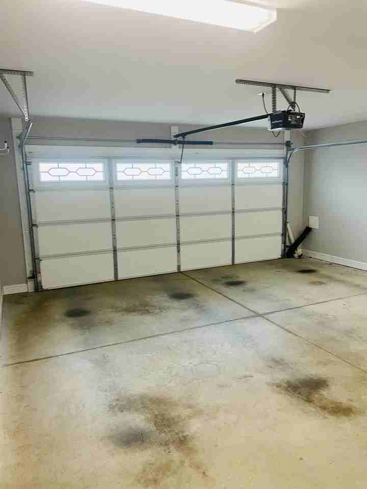 124 Palmer Dr - Photo 2 of 33