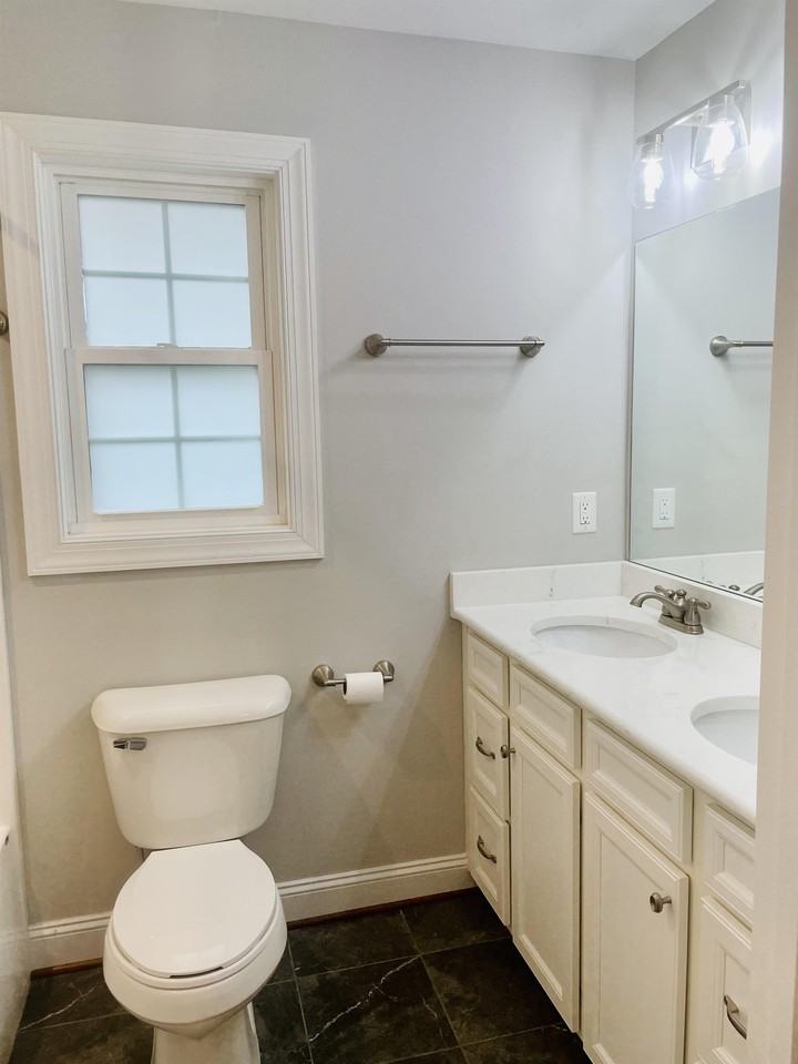 124 Palmer Dr - Photo 7 of 33