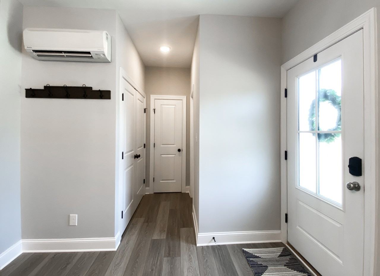 1031 Ridgestone Ct #1 - Photo 4 of 50