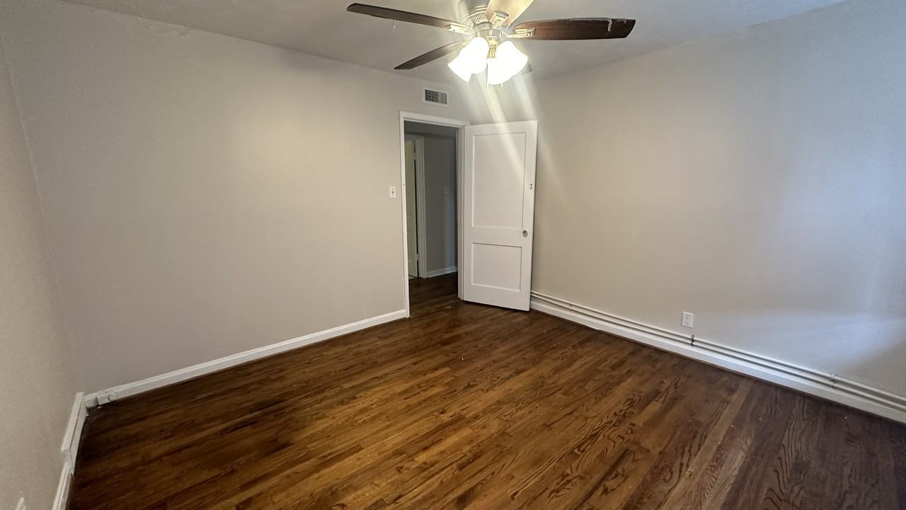 1934 North Blvd #05 - Photo 6 of 13