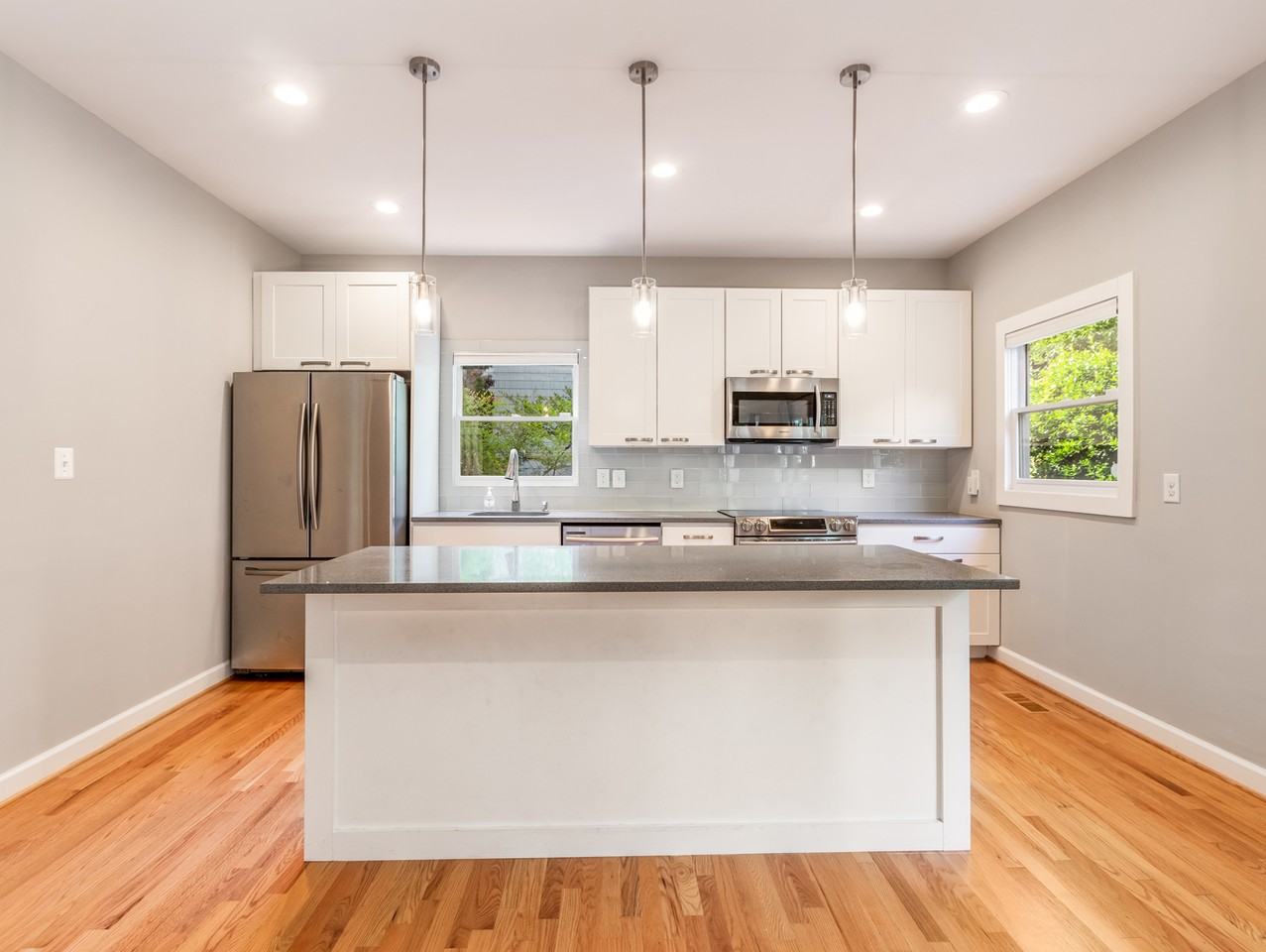 209 Columbia Pl W #209 - Photo 7 of 14