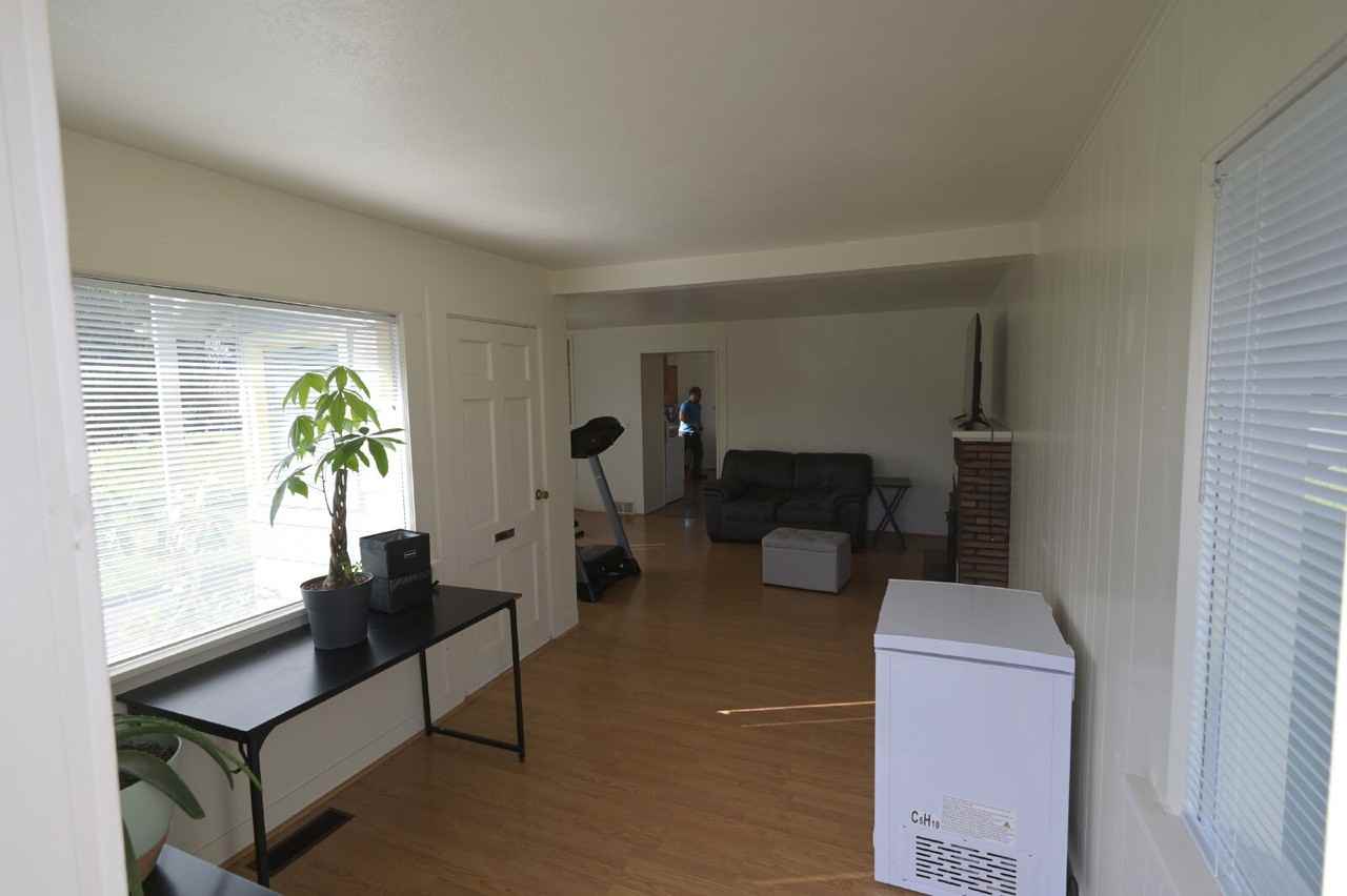 3208 E Mahogany St - Photo 2 of 12