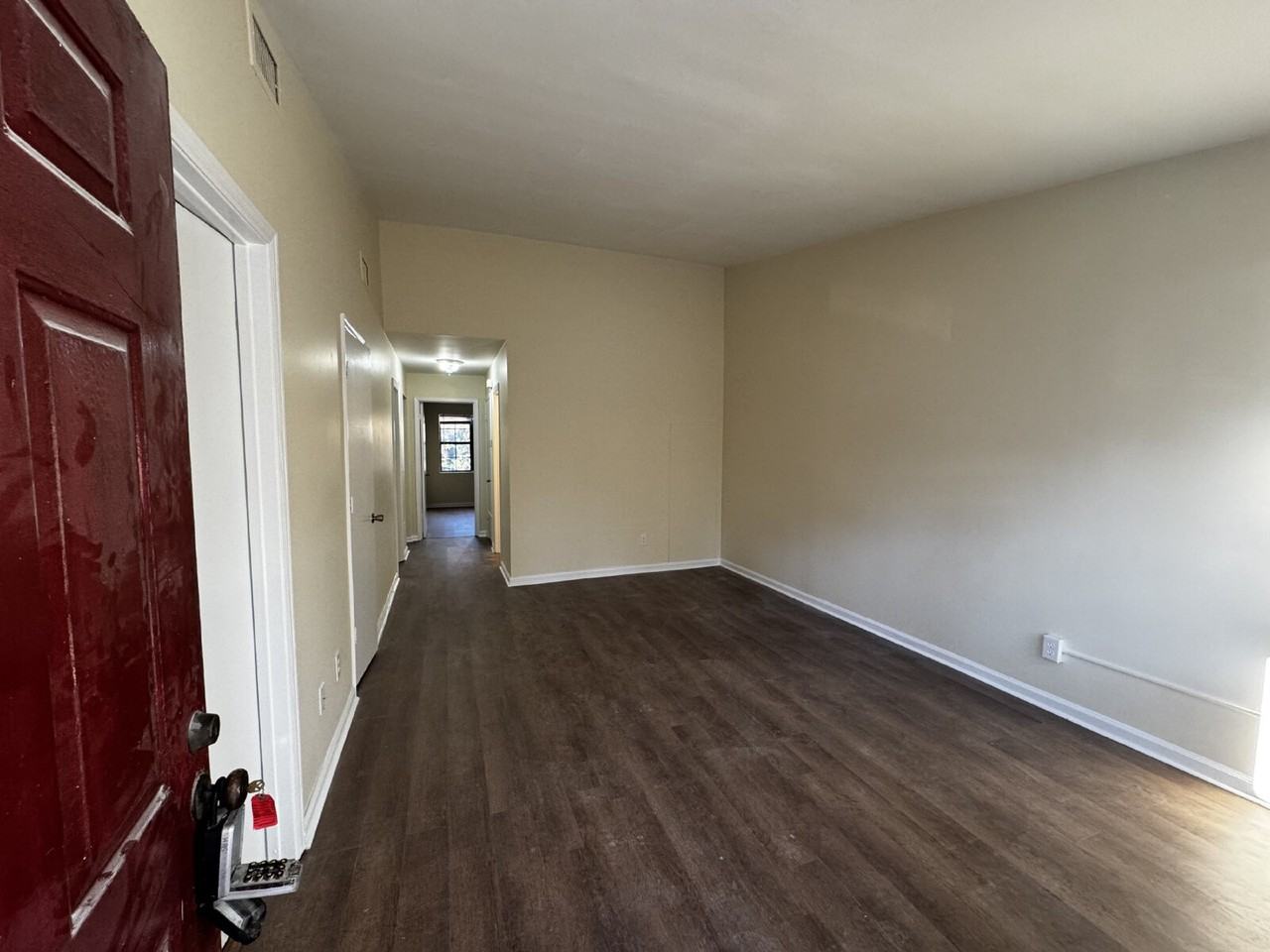 745 Sharon St - Photo 2 of 9