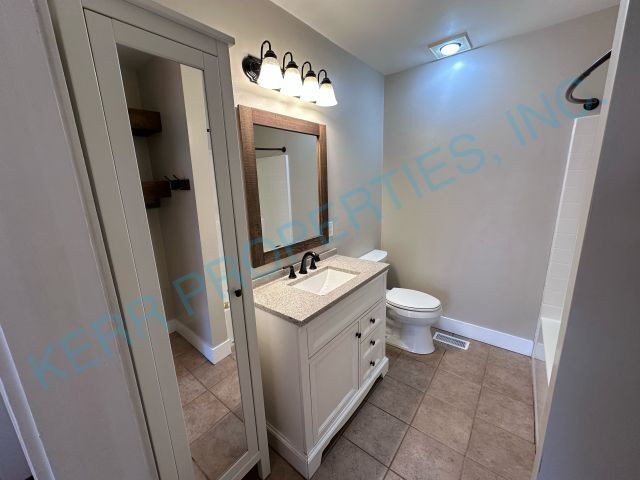 88 Nw Florence Ave - Photo 7 of 26