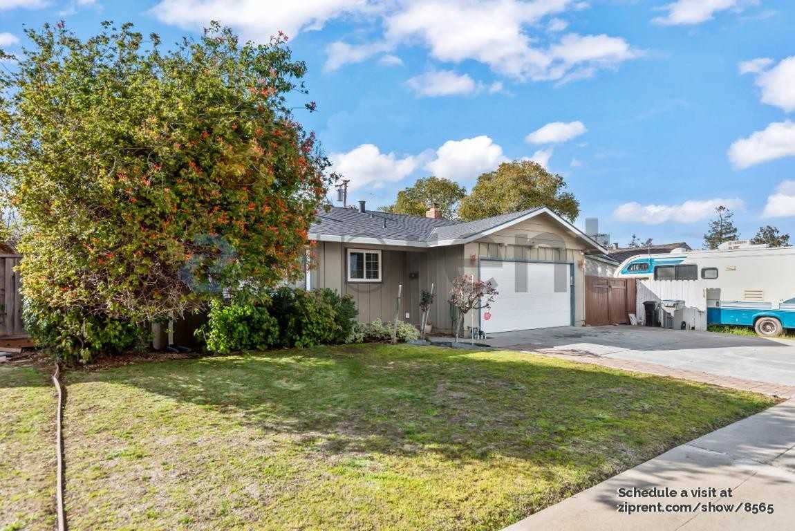 5621 Drysdale Dr - Photo 2 of 25