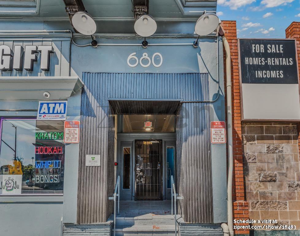 680 14th St #406 - Photo 4 of 17
