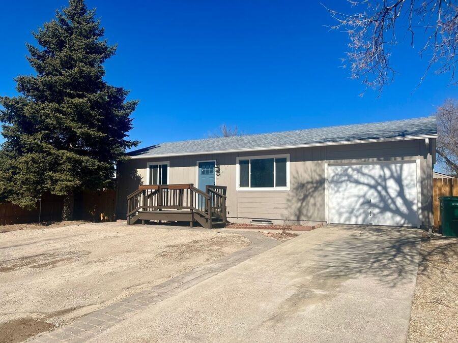 3440 Colony Hills Rd - Photo 3 of 23