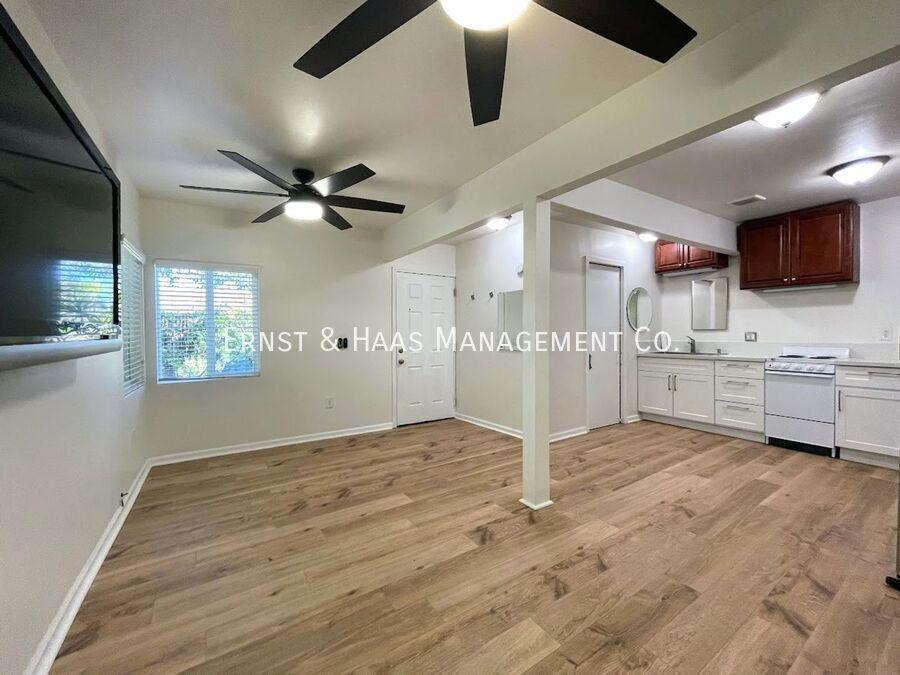 1413A E Poppy St - Photo 2 of 10