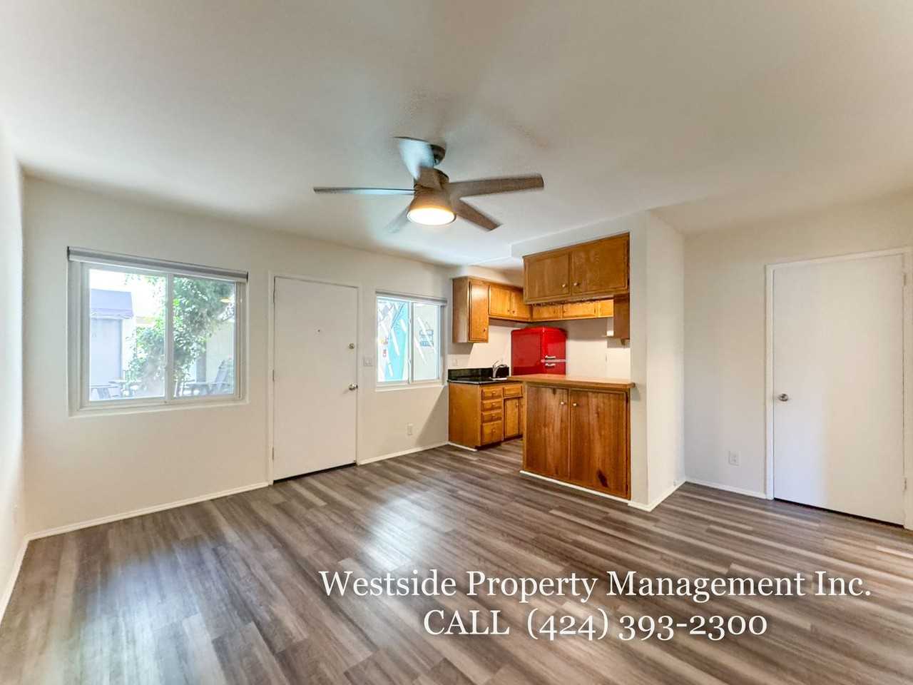 134 Chautauqua Blvd #12 - Photo 4 of 16