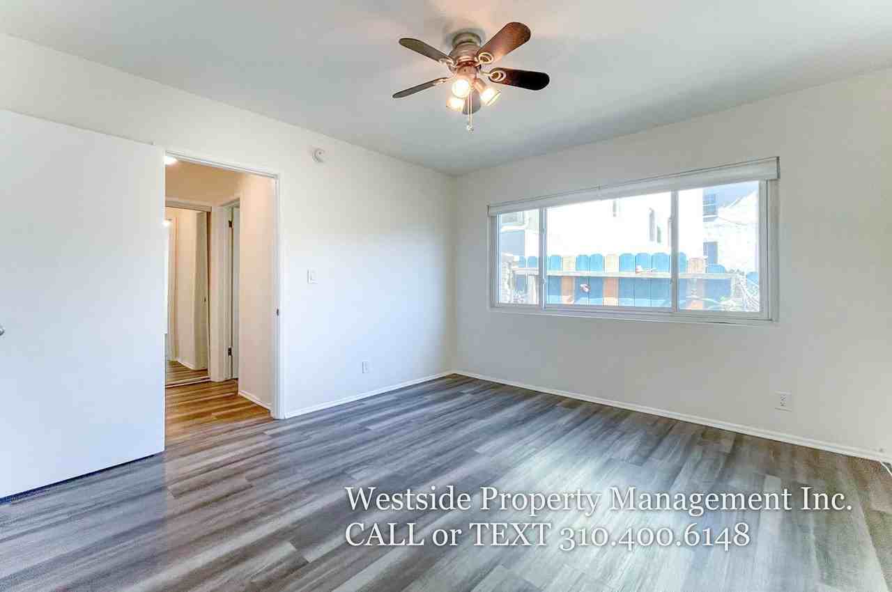 134 Chautauqua Blvd #12 - Photo 7 of 16